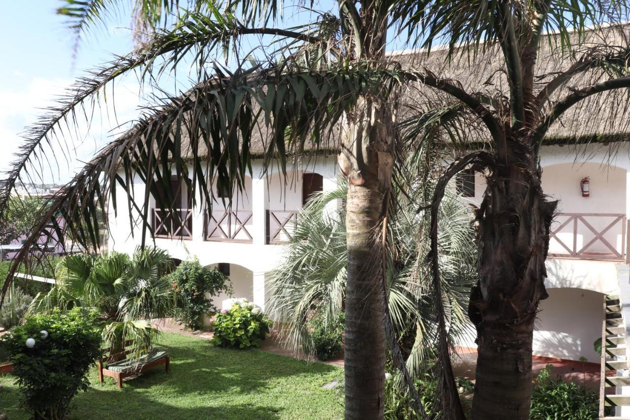 Hotel Del Diablo Punta Del Diablo Exterior foto